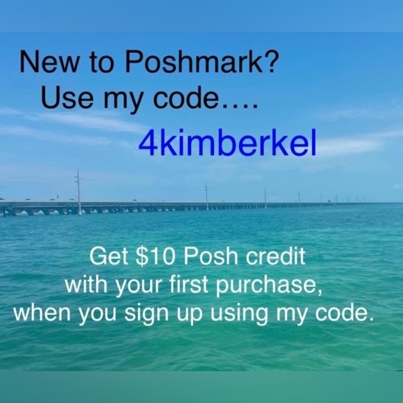 Workout top. Size Medium - Picture 5 of 7